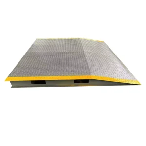 10 Ton Capacity Steel Forklift Mobile Shipping Container Ramp Container Loading Unloading Ramp