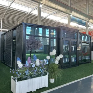 2 Bedroom Expandable Container House with Sandwich Panel Steel Structure for Prefab Villa Use