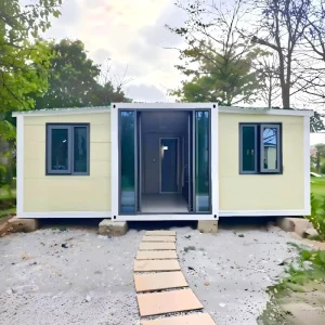 20Ft 40Ft Luxury Villa Expandable Container Living House 2 3 4 5 Bedrooms Prefabricated House