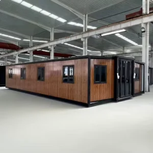 20Ft 40Ft Portable Expandable Container Prefab House 2 3 4 5 Bedroom Mobile Prefabricated Folding Villa