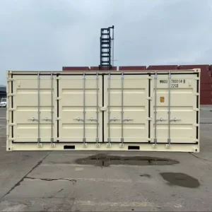 20GP 20ft Dry Cargo Shipping Container Steel Sandwich Panel 28CBM Capacity