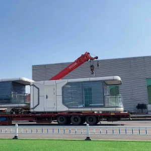20ft 40ft Apple Cabin Luxury Office Apartment Tourism Prefabricated Space Capsule Container House
