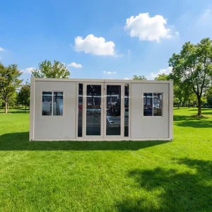 20ft Folding Container House Wind and Earthquake Resistant Prefab House with Pre-installed Water and Electricity