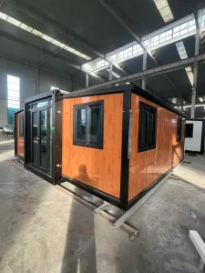 20ft Waterproof Breathable Expandable Mobile Container House 2-3 Bedrooms Kitchen Gym Modern Design