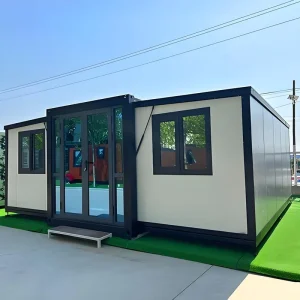 40-Foot Expandable House 3 Bedrooms 1 Living Room Waterproof Earthquake-Resistant Customizable