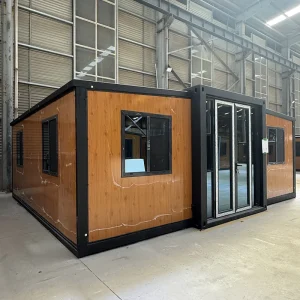 Australian Standard Waterproof Large 40ft 20ft Prefab Expandable Container House 2 3 4 5 Office Building Kitchen Living Room