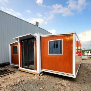 Best Sell Lightweight Portable Office Living Bungalow Small Prefab House Prefab Home Kit Mobile Container Home Sunroom