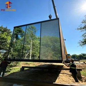 Breathable Insulated Steel Structure Container House CE ISO Certification Prefab Villa Outdoor