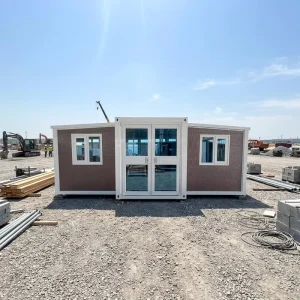 Complete Prefabricated Panel 40Ft 30Ft 20Ft Expandable Container House Prefab Light Steel Home Bathroom