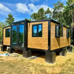 Double Wing Expandable Shipping Container Movable Modular House for Villa Camp & Office