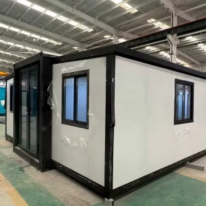 Durable Insulated Waterproof 200ft 40ft Steel Folding Shipping Container Office Building with Bedroom Kitchen Bathroom