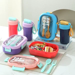 Eco Friendly BPA Free Biodegradable 3 Compartment Kids School Plastic Food Storage Container Spoon Fork Set Bento Lunch Box