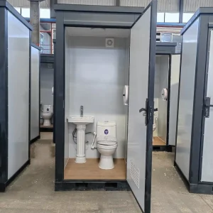 Eco-Friendly Sandwich Panel Steel Portable Toilet Modern Design Detachable Feature 30-Year Lifespan for Workshop Outdoor Use