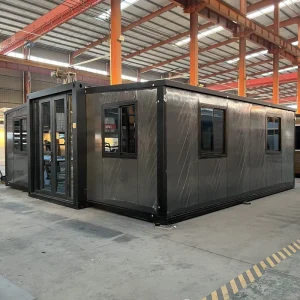 Expandable Container House Prefabricated Steel Modern 4 Bedrooms Tiny House Breathable Design 1 Year Warranty Apartment Villa
