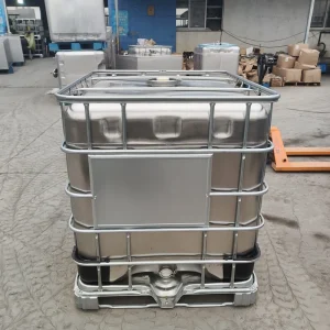IBC Tank 1000L Wine Storage Container 1 Year Warranty EU Compliant Anti-Rust Reusable ISO Standard Stainless Steel 1MPa