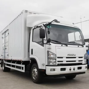 ISUZU 700P Dry Box Cargo Transport Van