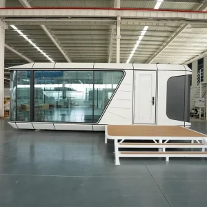 Luxurious 3 Bedroom Modular Prefabricated Steel House Space Capsule Prefabricated Houses Tiny House with Kitchen and Bathroom