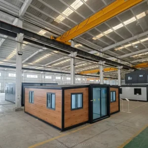 Luxury 20ft 40ft Expandable Prefabricated Container House Modern 2 Bedroom Modular Villa for Residential Use Outdoor Living Room