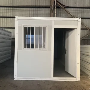 Manufacturer Low Price 20ft Container Houses Portable Movable Temporary Housing for Home Steel Sandwich Panel