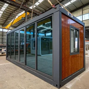 Manufacturer Offers Luxury Scalable Prefabricated Container Houses with Modular Steel Frames