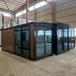 Modern Modular Mobile Retreat Tiny Prefabricated Villa Apple Resort Container