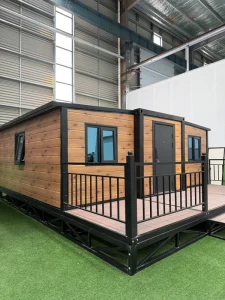 Contemporary Style Luxury Prefab Container House Fully Customizable Ample Space High quality Expandable Prefab Container House