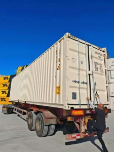 New 20ft 40ft Dry Steel Containers 28 Cubic Meter White