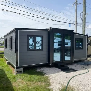 Portable Expandable 20ft Luxury Container House with Sandwich Panel & Steel Hurricane Proof Modern Design