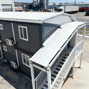 Prefabricated 2 Storey Container House Kit Modern Design Apartment Office Building Modular Hotel Portable Resort