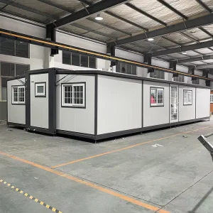 Prefabricated Expandable Container House Portable Modular Prefab Villa Folding Mobile Tiny Home 40Ft 3 Bedroom