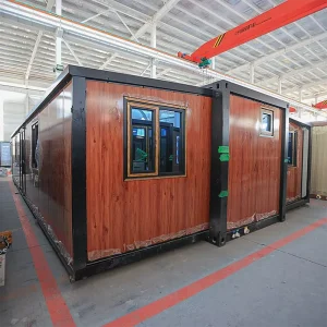 Prefabricated Portable Mobile Light Steel Sandwich Panel Expandable Container House 20×40 Feet Hurricane Earthquake