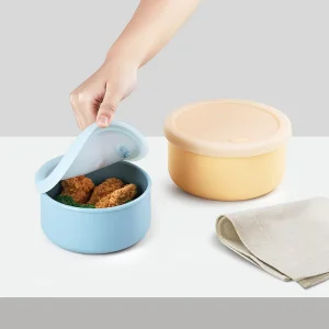 Reusable Silicone Food Storage Containers Non slip Silicone Office Workers Kids Divided Lunch Bowl With Lid