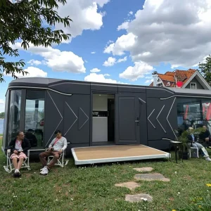 Romantic Star House Mobile Home European Style Container House with Steel Frame for Hotel Office Shop or Villa for Bedrooms