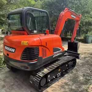 Used Doosan DX60 Excavator 6 tonne Farm Excavator