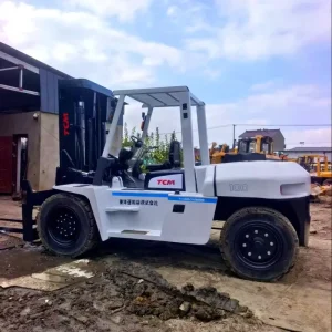 Used TCM FD100 Heavy Duty Forklift 10t for Port Container Handling Secondhand Forklift Good Price